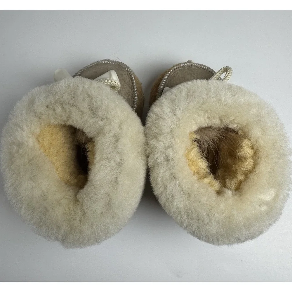 BABY ‎ SLIPPERS/SHEEPSKIN BOOTS FOR BABY 100% GENUINE LEATHER UNISEX SIZE UK 3